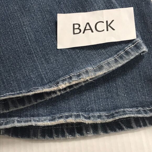 MAURICES Curvy Distressed Flare Jeans Juniors Women's Size 5/6 Wide Leg Denim - Picture 14 of 14